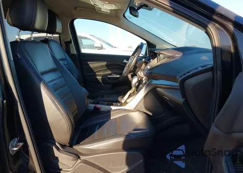 2015 Ford Escape Se z USA, uszkodzony, nr VIN 1FMCU9G91FUC54145